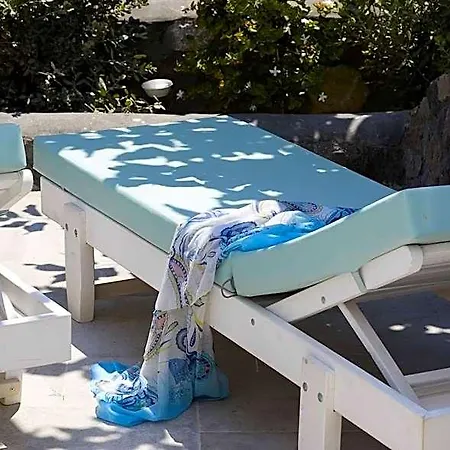 Amara Santorini 4*
