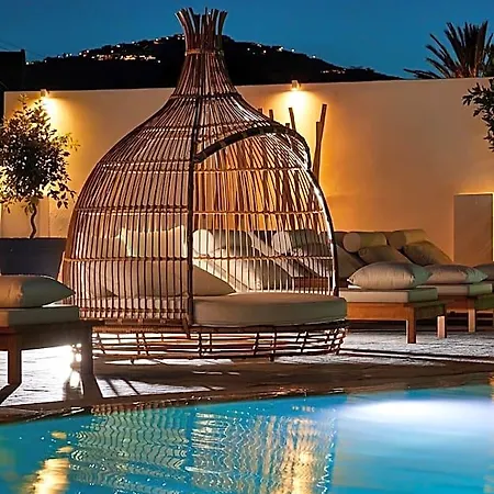 Отель Amara Santorini